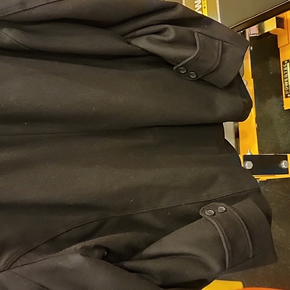 Buffalo Jacket - Picture 6 of 7